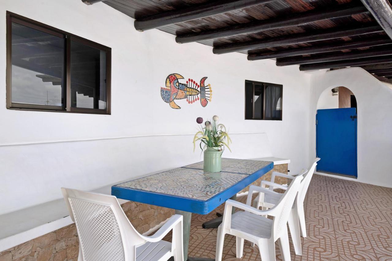 Bungalow Famara, Lanzarote Екстер'єр фото